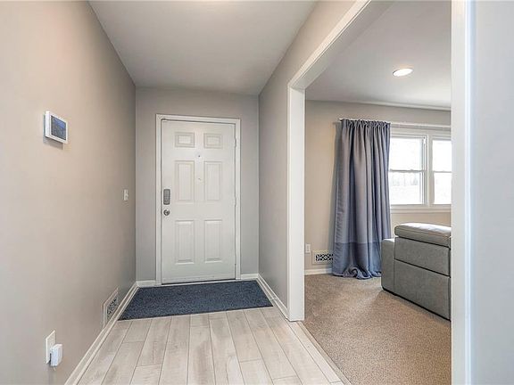 5th image of 1208 E Red Bridge Rd