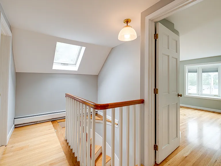 1235 Shore Rd — Photo 16