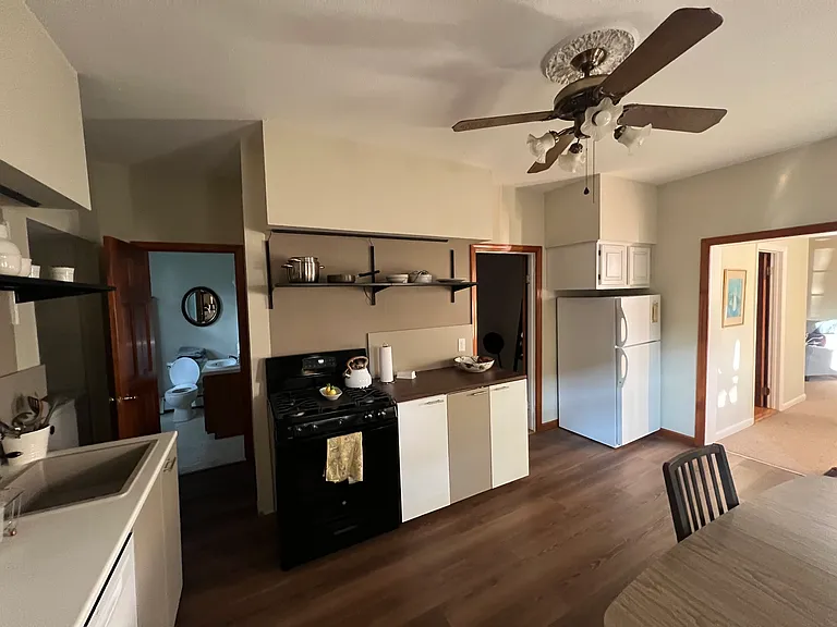 151 1/2 Bradley St #1 — Photo 5