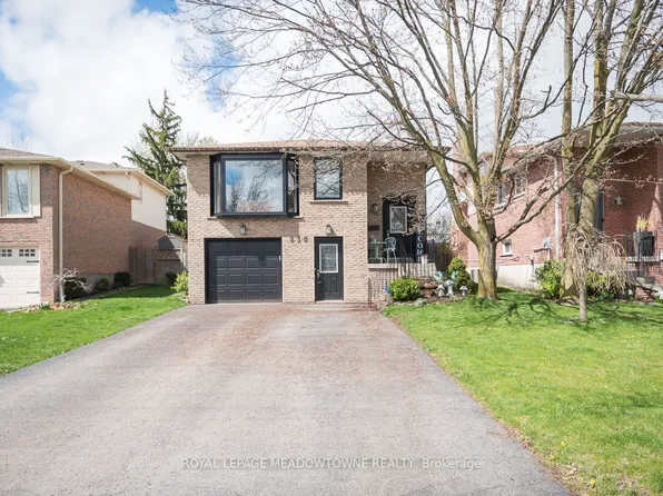 830 Merritt Dr, Milton, ON L9T 4K1