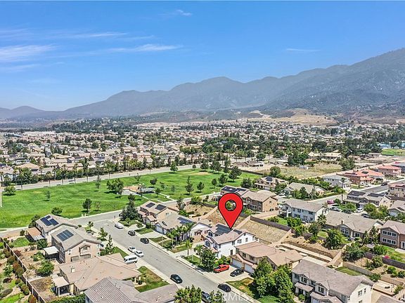 3rd image of 3002 W Muir Mountain Way