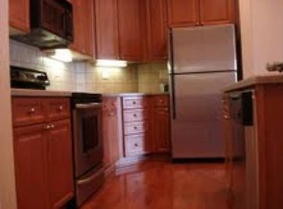 1202 Stratford Cmns, Decatur, GA 30033