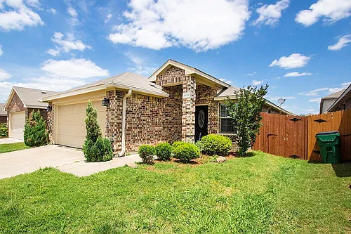 4032 Eagle Dr Photo 1