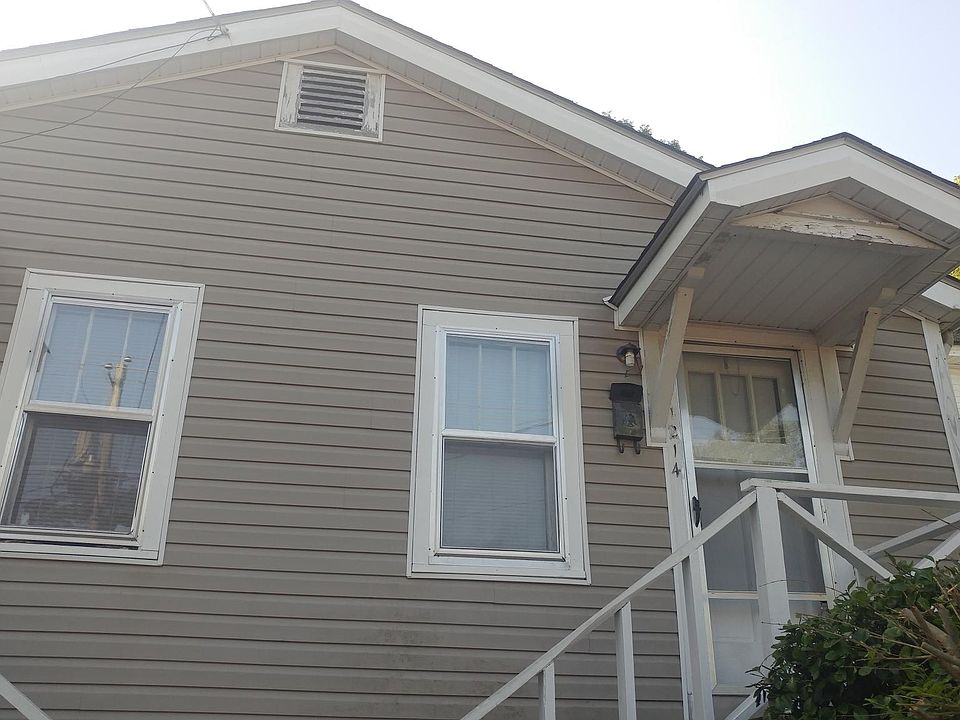 1st image of 1214 Park St