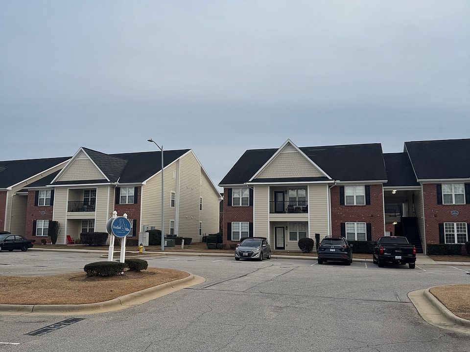1st image of 3930 Bardstown Ct #201-D