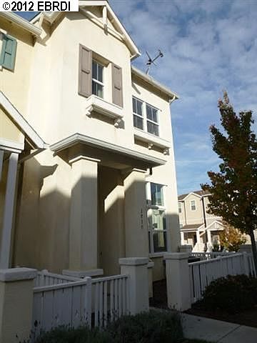 1st image of 1210 Summer Ln