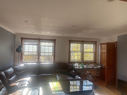 2nd image of 567 Prospect Ave Floor 3