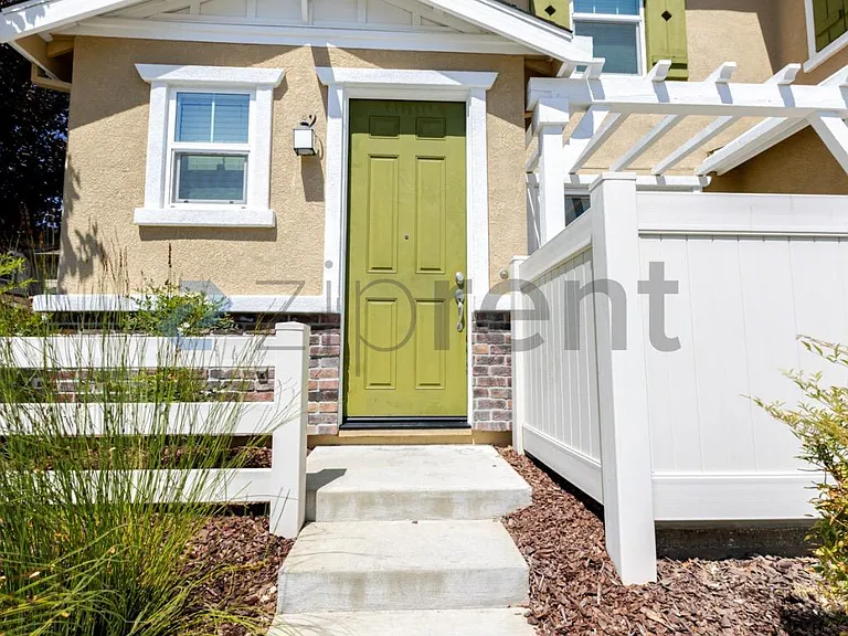 6192 Paseo De Mooney — Photo 5