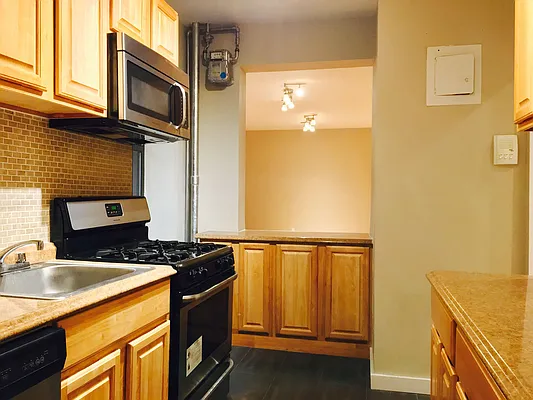 Rented by Matthew Gros-Werter, LREB  | media 16