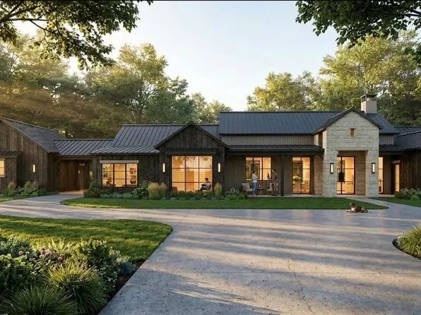 225 Round Mountain Dr, Round Mountain, TX 78663