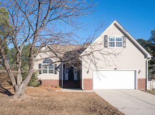 705 Colonial Hills Dr, Lillington, NC 27546