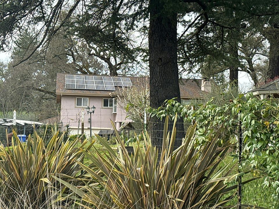 1st image of 656 Deer Park Rd