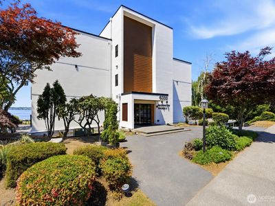 6333 Lake Washington Boulevard NE #304, Kirkland, WA, 98033