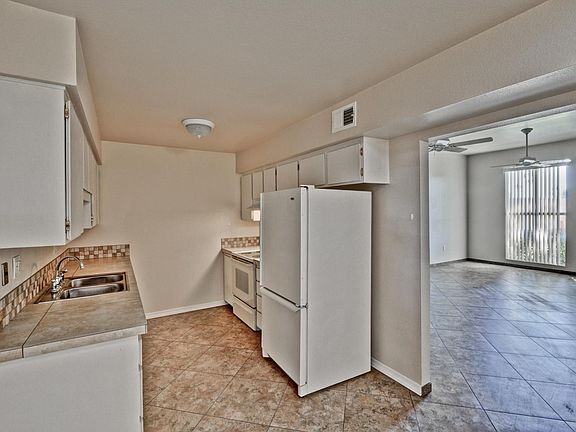 4th image of 13089 N 100th Ave Unit Q