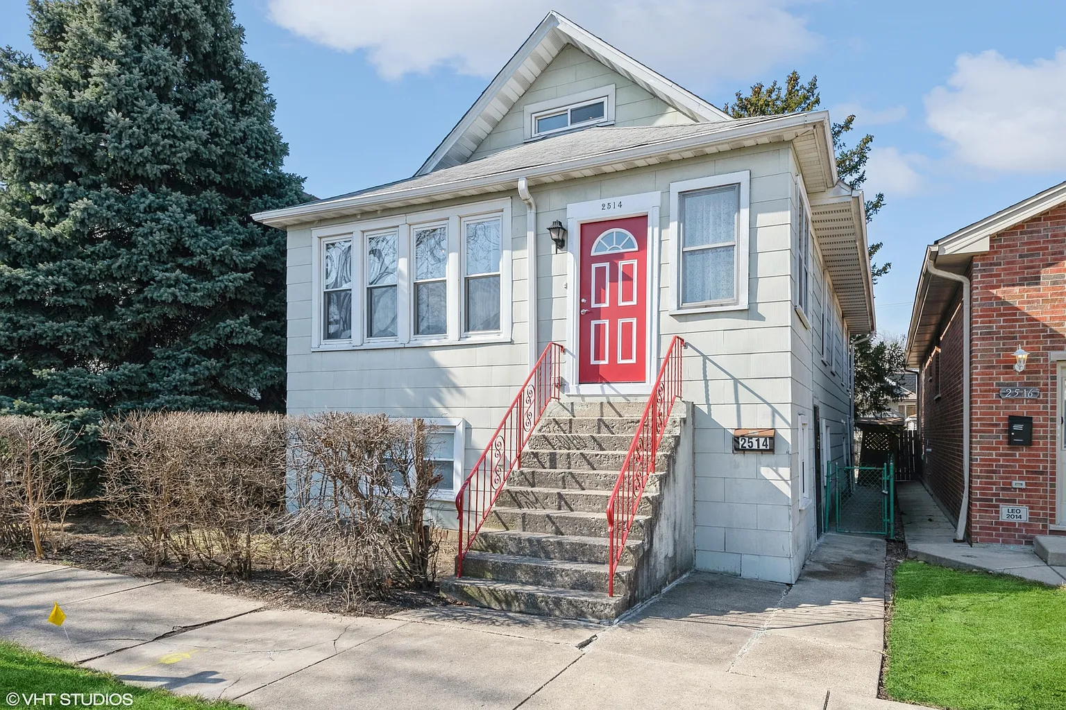 2514 N Rutherford Ave photo 1