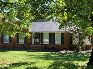 3002 Bardwell Rd, Greensboro, NC 27410