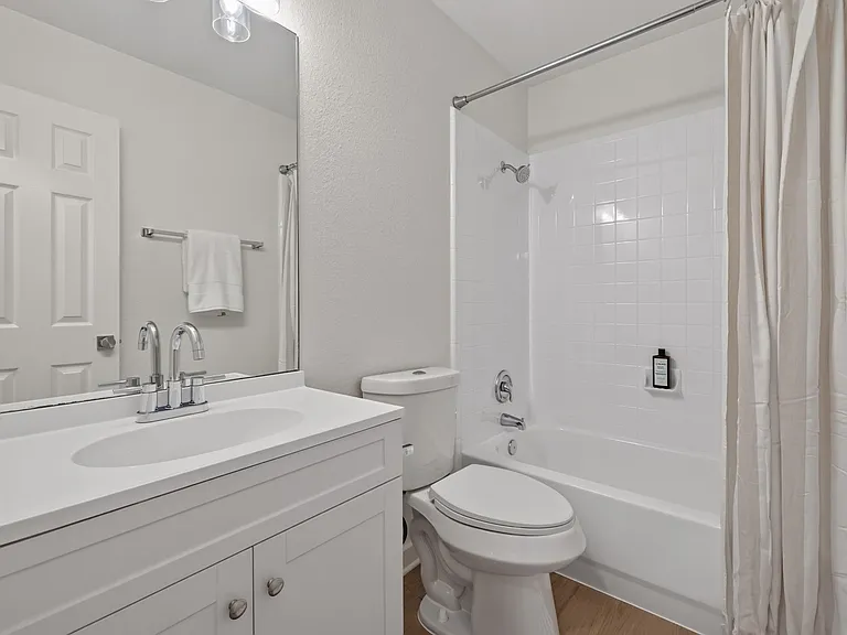 16517 Trevin Cv — Photo 23