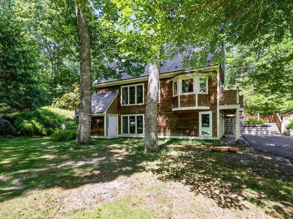 94 Old Lee Road, Newfields, NH 03856