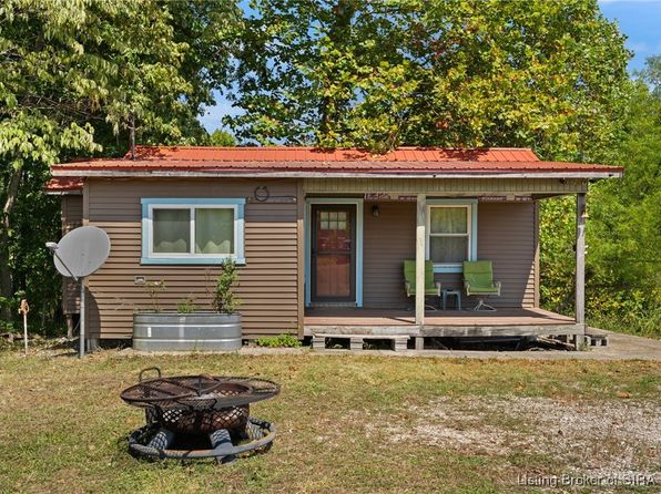 118 W Sawmill Road, English, IN 47118