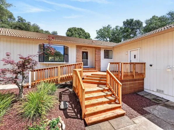 3068 Twin Oaks Rd, Cameron Park, CA 95682