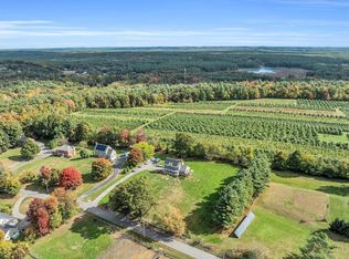 8 The Ln, Lunenburg, MA 01462