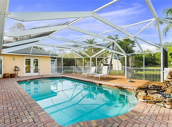 3rd image of 6941 Sable Ridge Ln