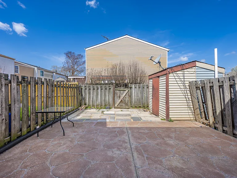 11724 Rosearbor Ct — Photo 14