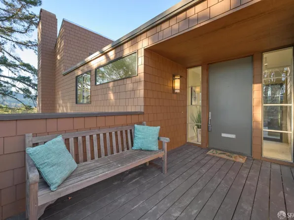 214 The Knl, Orinda, CA 94563