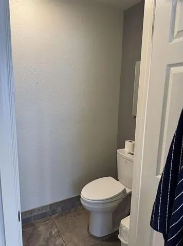 3 bed, 2.5 bath, $4,500 — Photo 4