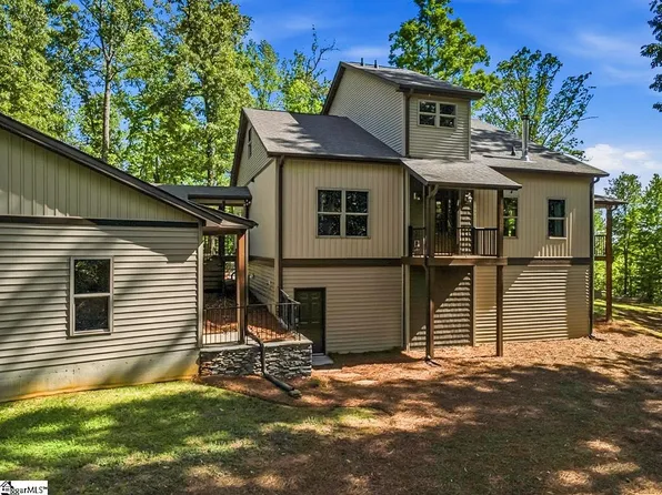 20 Sunset View Ln, Marietta, SC 29661