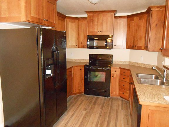 4th image of 1045 S 1700 W Building 11