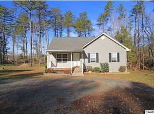 215 Orchard Park Rd, Palmyra, VA 22963