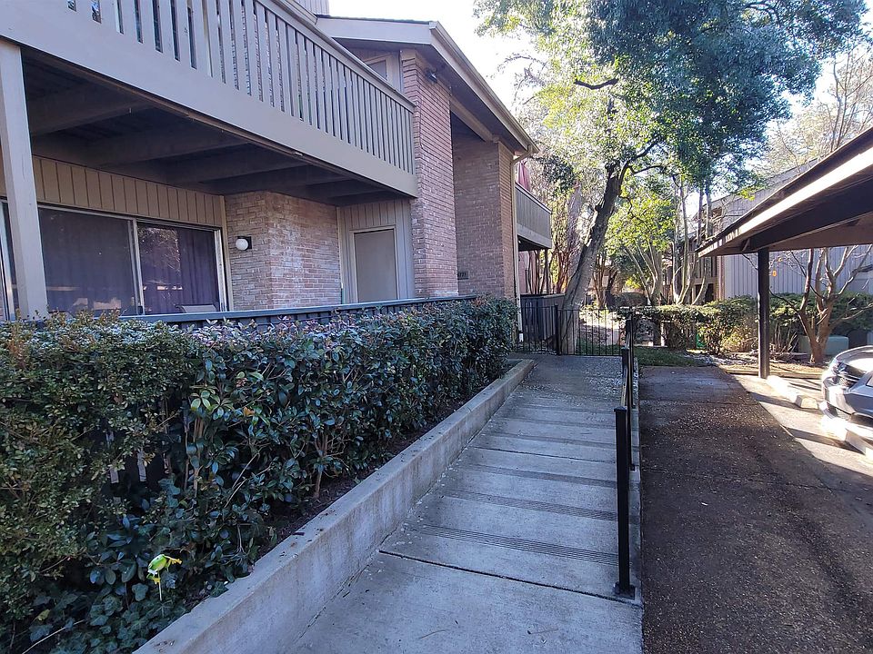 1st image of 4771 Eagle Crest Dr