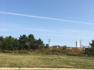 675 Samantha Cir, Geneva, IL 60134