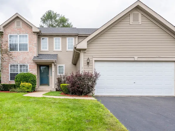 140 Winding Canyon Way, Algonquin, IL 60102