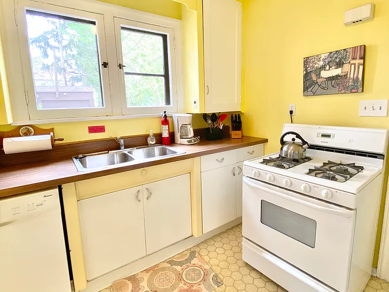 3574 Lynnfield Rd #1 — Photo 9