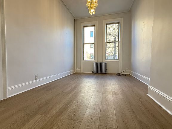 3rd image of 48 Broome St #1L