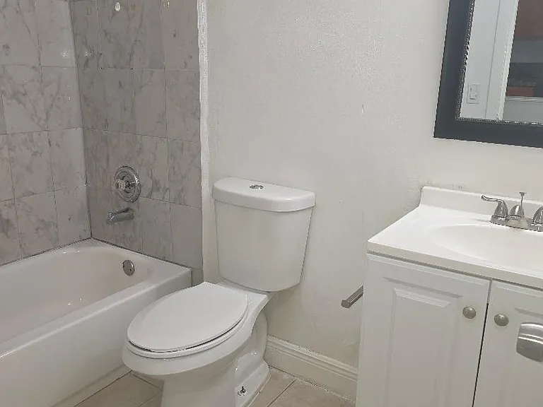 3640 NE 1st Ave #2 — Photo 7