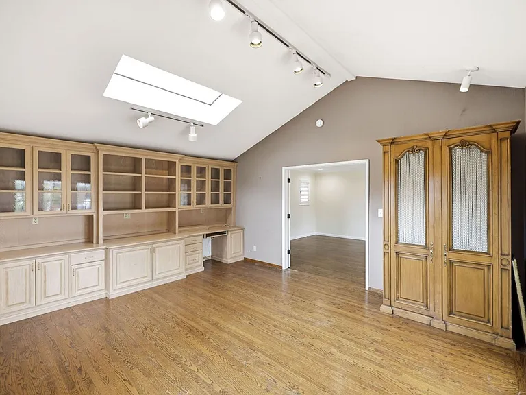 2973 Arguello Dr — Photo 26