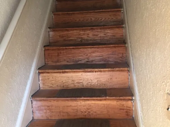 107 S Kossuth St, Baltimore, MD 21229