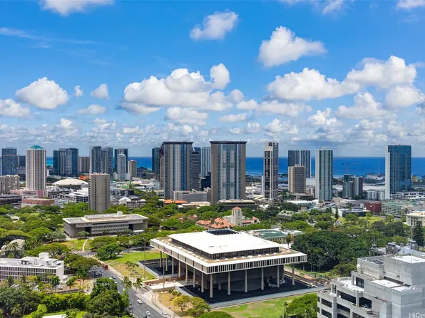 1200 Queen Emma St APT 3608, Honolulu, HI 96813