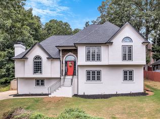 991 Gentry Ln SW, Marietta, GA 30064