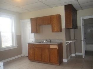 12 Maxwell St #3, Worcester, MA 01607