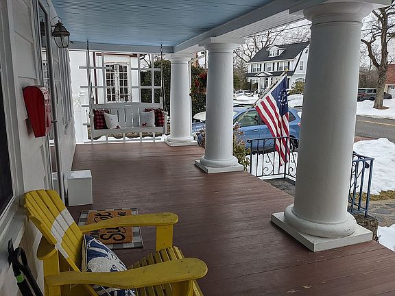 3rd image of 158 Pennsylvania Ave