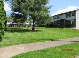 140 E Spruce St APT F, Selinsgrove, PA 17870