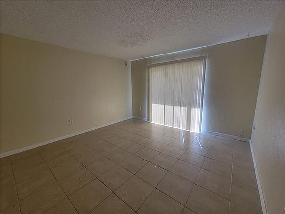 5th image of 4304 NW 9th Ave #2-3G