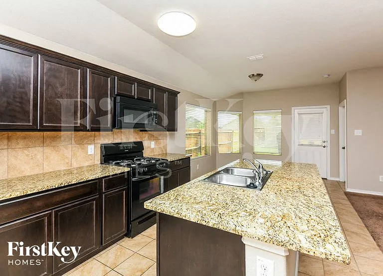 5152 Grayson Ridge Dr — Photo 5