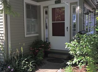 109 N Poplar St, Urbana, IL