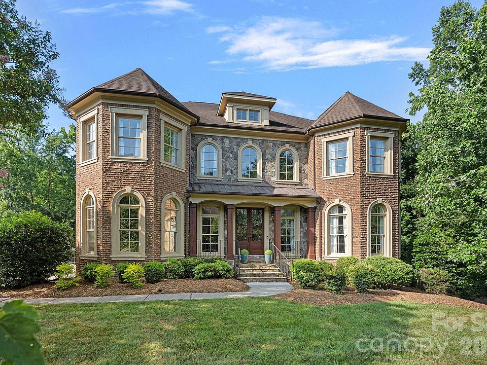 1st image of 7013 Camrose Crossing Ln