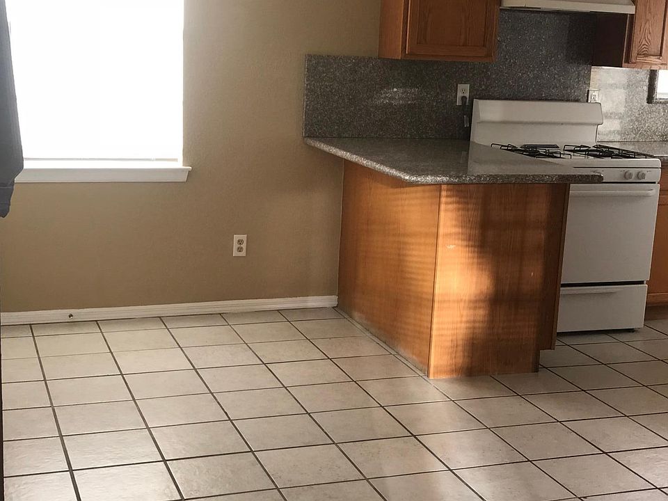 Kitchen/Dinning room